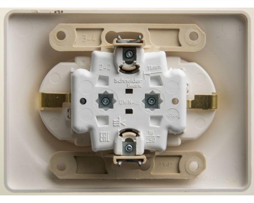 Розетка 2-м СП Glossa 16А IP20 250В с заземл. защ. шторки в сборе перламутр. SE GSL000626