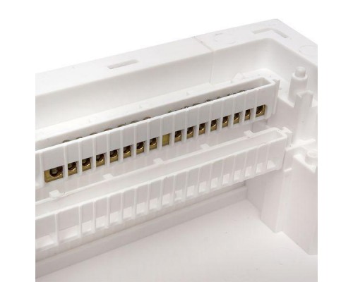 Щит распределительный "ProfiBox" 24+4 модуля IP41 встраив. PROxima EKF profibox-24+4 Щит распределительный "ProfiBox" 24+4 модуля IP41 встраив. PROxima EKF profibox-24+4